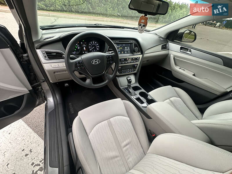 Седан Hyundai Sonata 2017 в Киеве фото 22 Седан Hyundai Sonata 2017 в Киеве