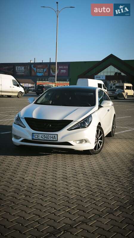 Седан Hyundai Sonata 2011 в Черновцах