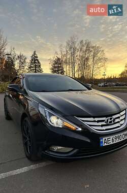 Седан Hyundai Sonata 2011 в Кривом Роге