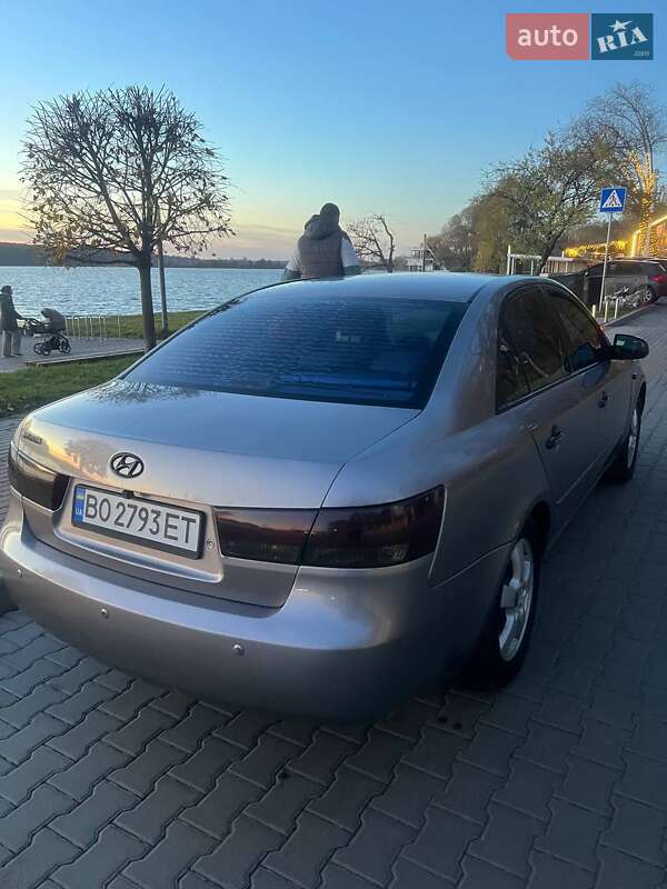 Седан Hyundai Sonata 2006 в Львове