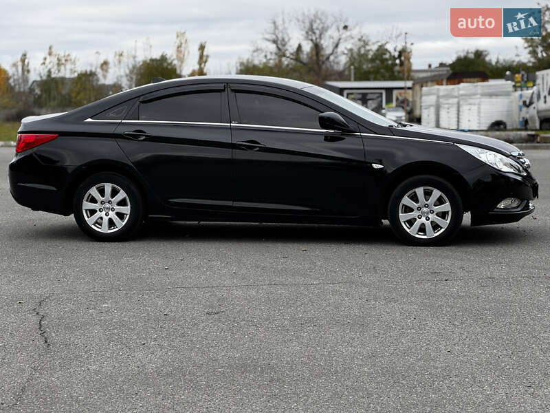 Седан Hyundai Sonata 2013 в Киеве фото 4 Седан Hyundai Sonata 2013 в Киеве