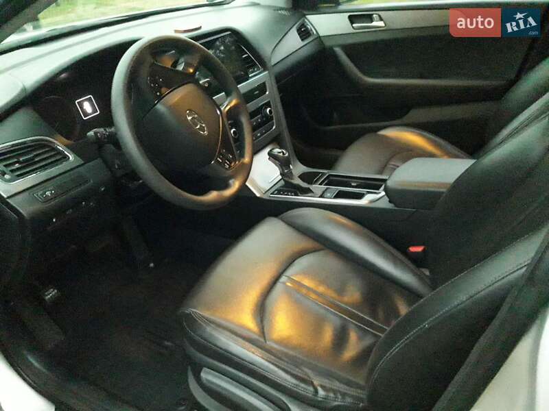 Седан Hyundai Sonata 2015 в Прилуках фото 4 Седан Hyundai Sonata 2015 в Прилуках