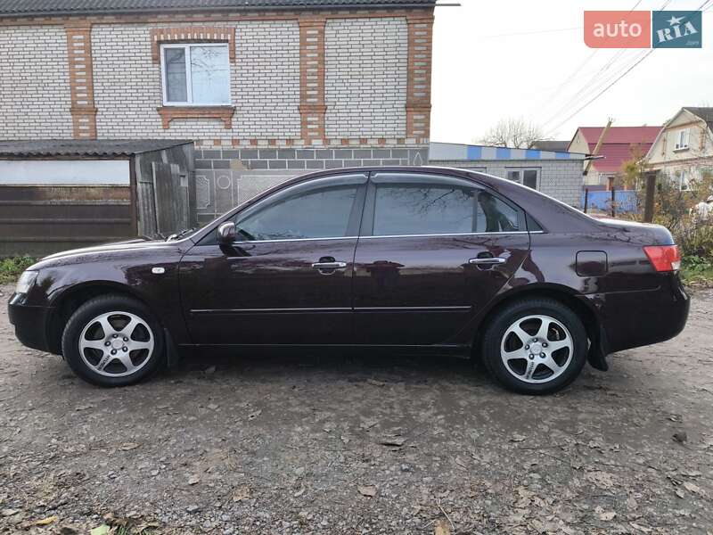 Седан Hyundai Sonata 2006 в Казатине