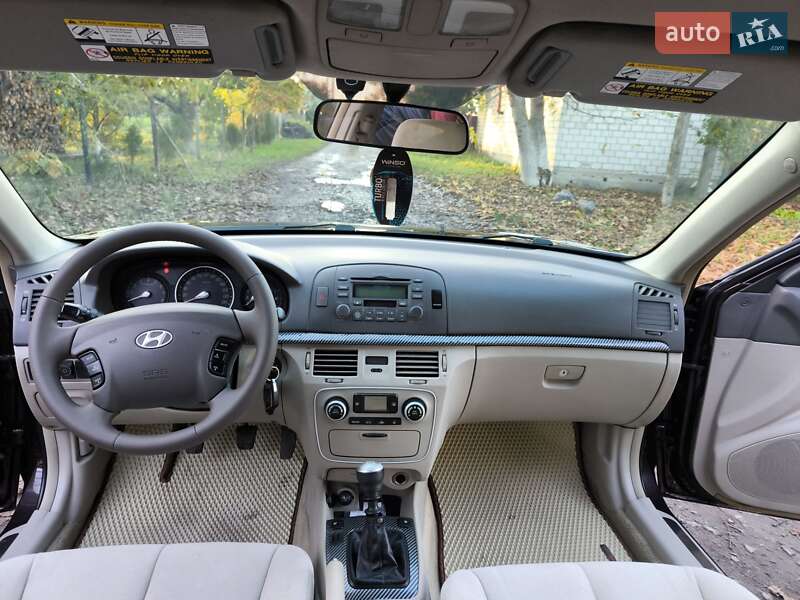 Седан Hyundai Sonata 2006 в Казатине