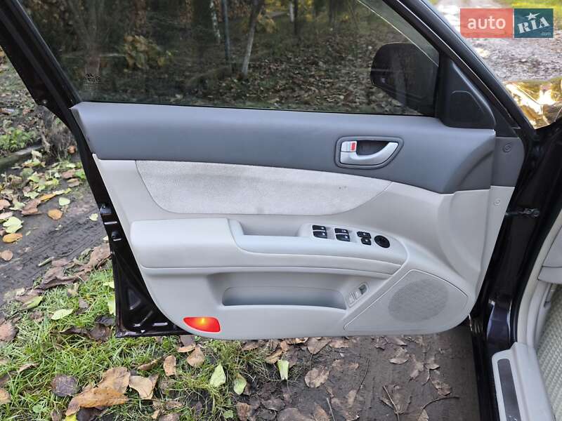 Седан Hyundai Sonata 2006 в Казатине