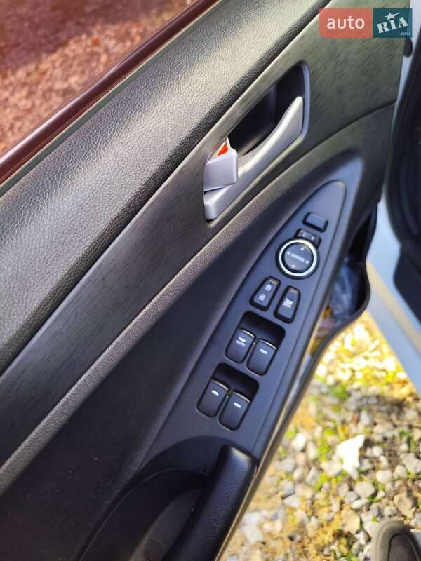 Седан Hyundai Sonata 2012 в Кривом Роге фото 11 Седан Hyundai Sonata 2012 в Кривом Роге