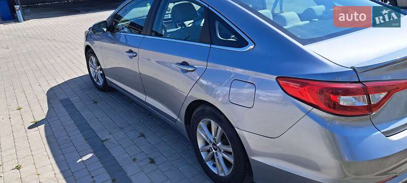 Седан Hyundai Sonata 2015 в Ивано-Франковске