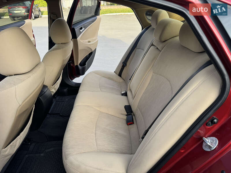 Седан Hyundai Sonata 2012 в Киеве фото 22 Седан Hyundai Sonata 2012 в Киеве