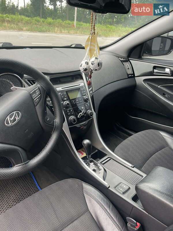 Седан Hyundai Sonata 2012 в Василькове