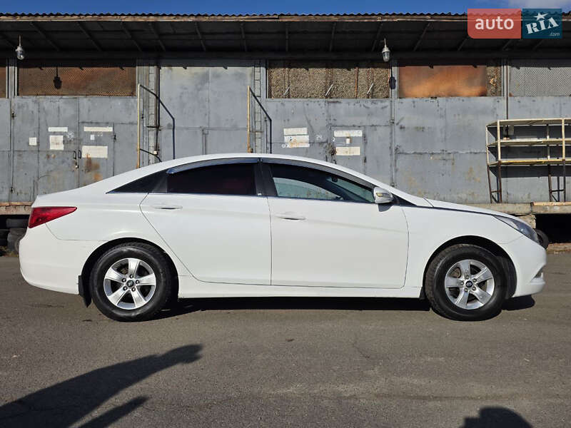 Седан Hyundai Sonata 2014 в Киеве фото 8 Седан Hyundai Sonata 2014 в Киеве