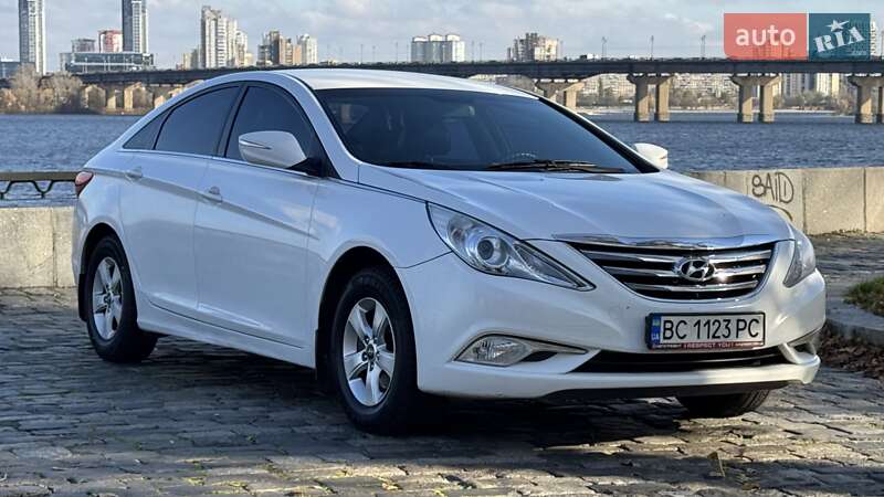 Седан Hyundai Sonata 2015 в Киеве фото 7 Седан Hyundai Sonata 2015 в Киеве