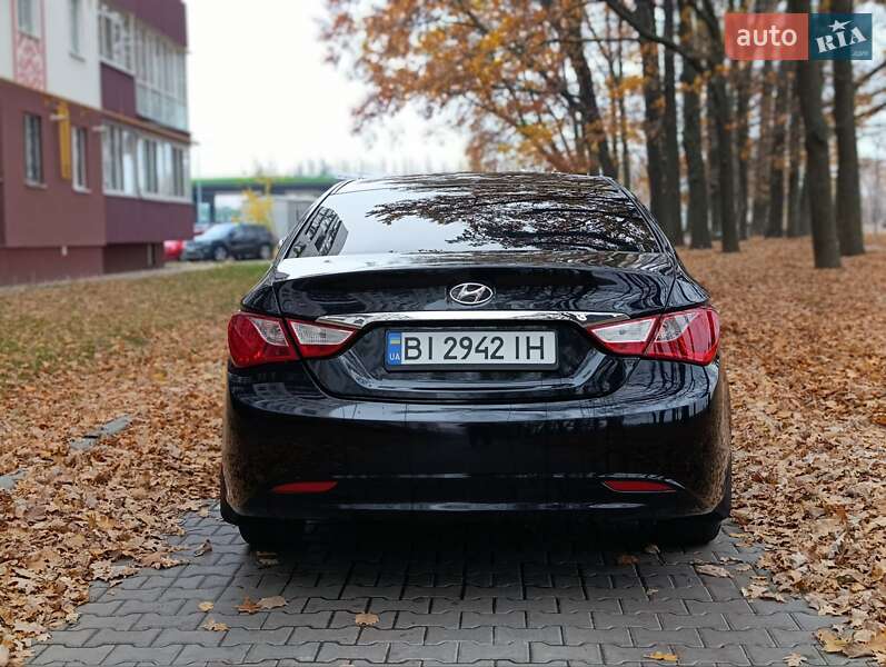 Седан Hyundai Sonata 2014 в Полтаве