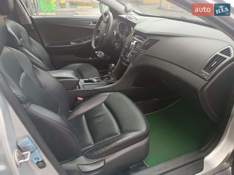 Седан Hyundai Sonata 2013 в Києві фото 34 Седан Hyundai Sonata 2013 в Києві
