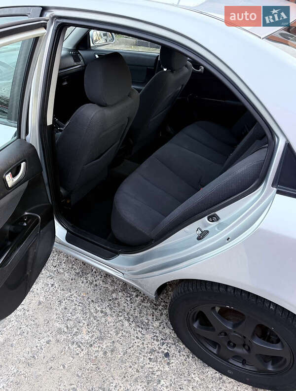 Седан Hyundai Sonata 2006 в Смеле фото 9 Седан Hyundai Sonata 2006 в Смеле