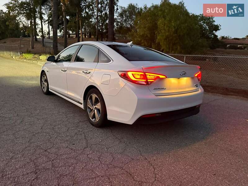 Седан Hyundai Sonata 2017 в Киеве