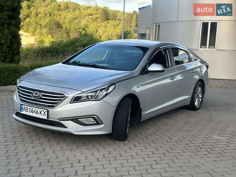 Седан Hyundai Sonata 2015 в Киеве
