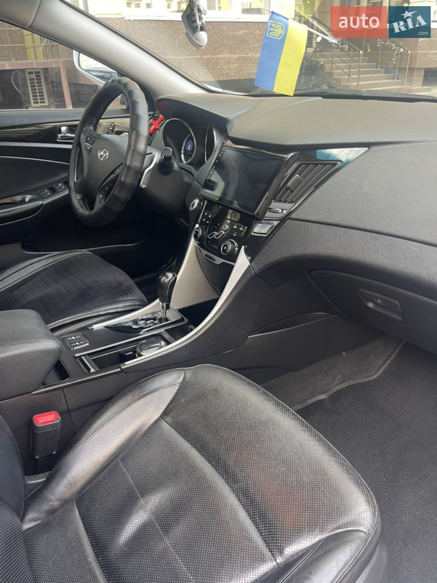 2010 Hyundai Sonata - мініатюра 7