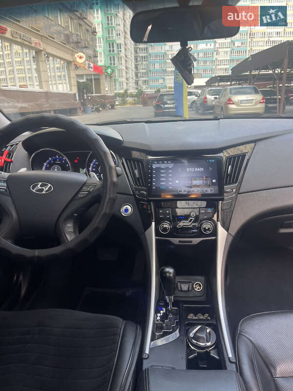 Седан Hyundai Sonata 2010 в Одессе