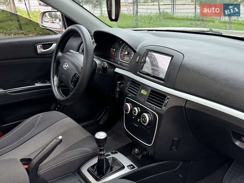 Седан Hyundai Sonata 2007 в Одессе