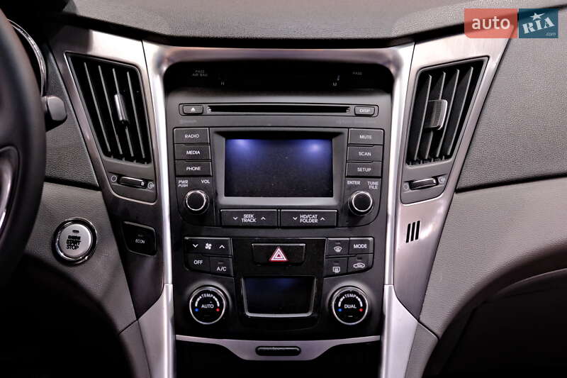 Седан Hyundai Sonata 2014 в Одессе