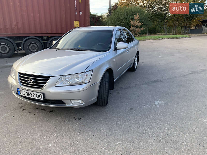 Hyundai Sonata 2008