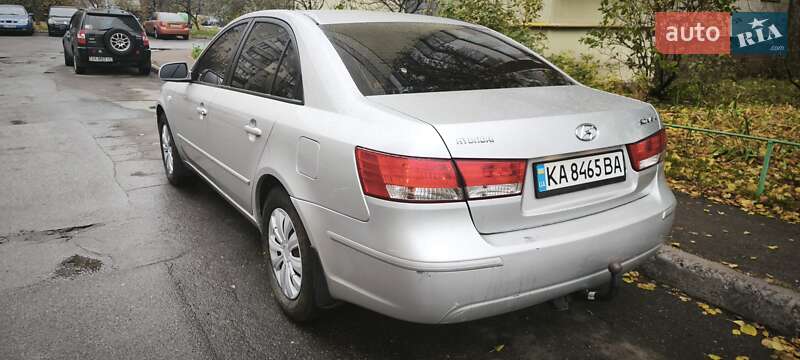 Седан Hyundai Sonata 2009 в Киеве