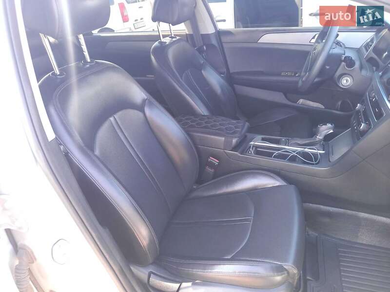 Седан Hyundai Sonata 2015 в Черкассах