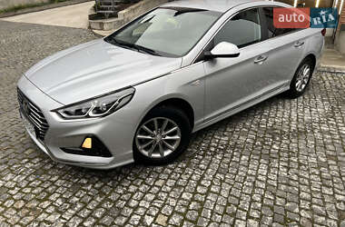 Седан Hyundai Sonata 2017 в Софіївській Борщагівці