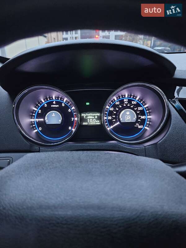 Седан Hyundai Sonata 2013 в Киеве фото 4 Седан Hyundai Sonata 2013 в Киеве