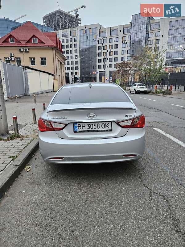 Седан Hyundai Sonata 2013 в Киеве фото 9 Седан Hyundai Sonata 2013 в Киеве