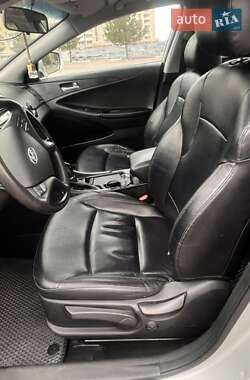 Седан Hyundai Sonata 2014 в Миколаєві