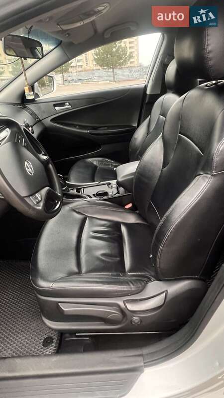 Седан Hyundai Sonata 2014 в Николаеве фото 14 Седан Hyundai Sonata 2014 в Николаеве