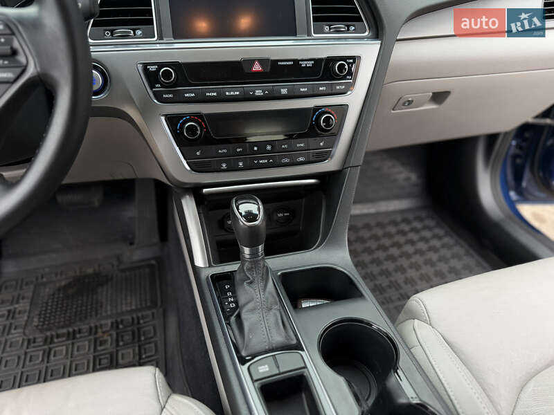 Седан Hyundai Sonata 2014 в Киеве фото 26 Седан Hyundai Sonata 2014 в Киеве