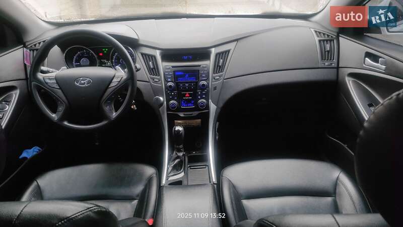 Седан Hyundai Sonata 2013 в Нетешине фото 15 Седан Hyundai Sonata 2013 в Нетешине