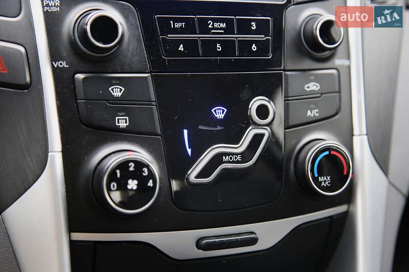 Седан Hyundai Sonata 2013 в Харкові