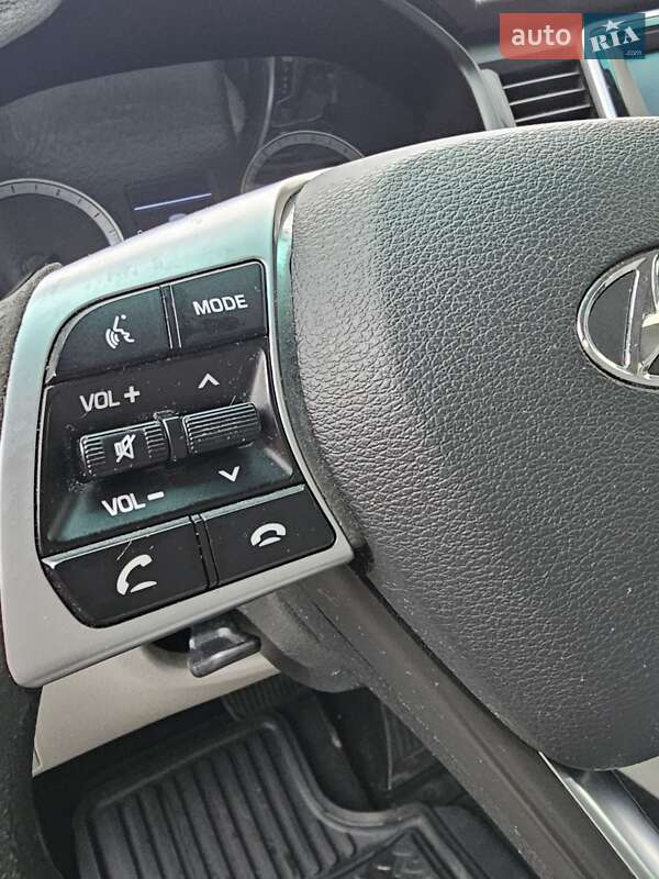 Седан Hyundai Sonata 2018 в Києві