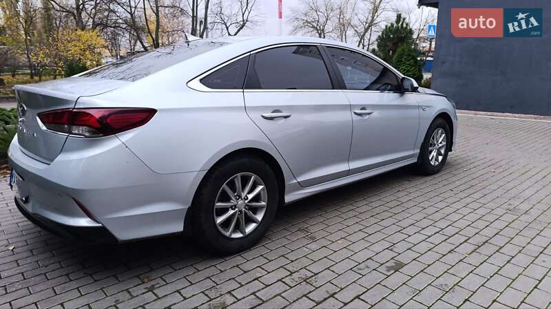 Седан Hyundai Sonata 2017 в Киеве фото 4 Седан Hyundai Sonata 2017 в Киеве