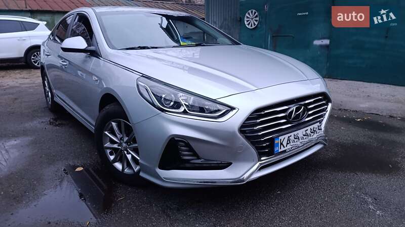 Седан Hyundai Sonata 2017 в Киеве фото Седан Hyundai Sonata 2017 в Киеве