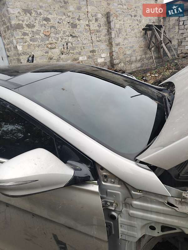 Седан Hyundai Sonata 2012 в Першотравенске