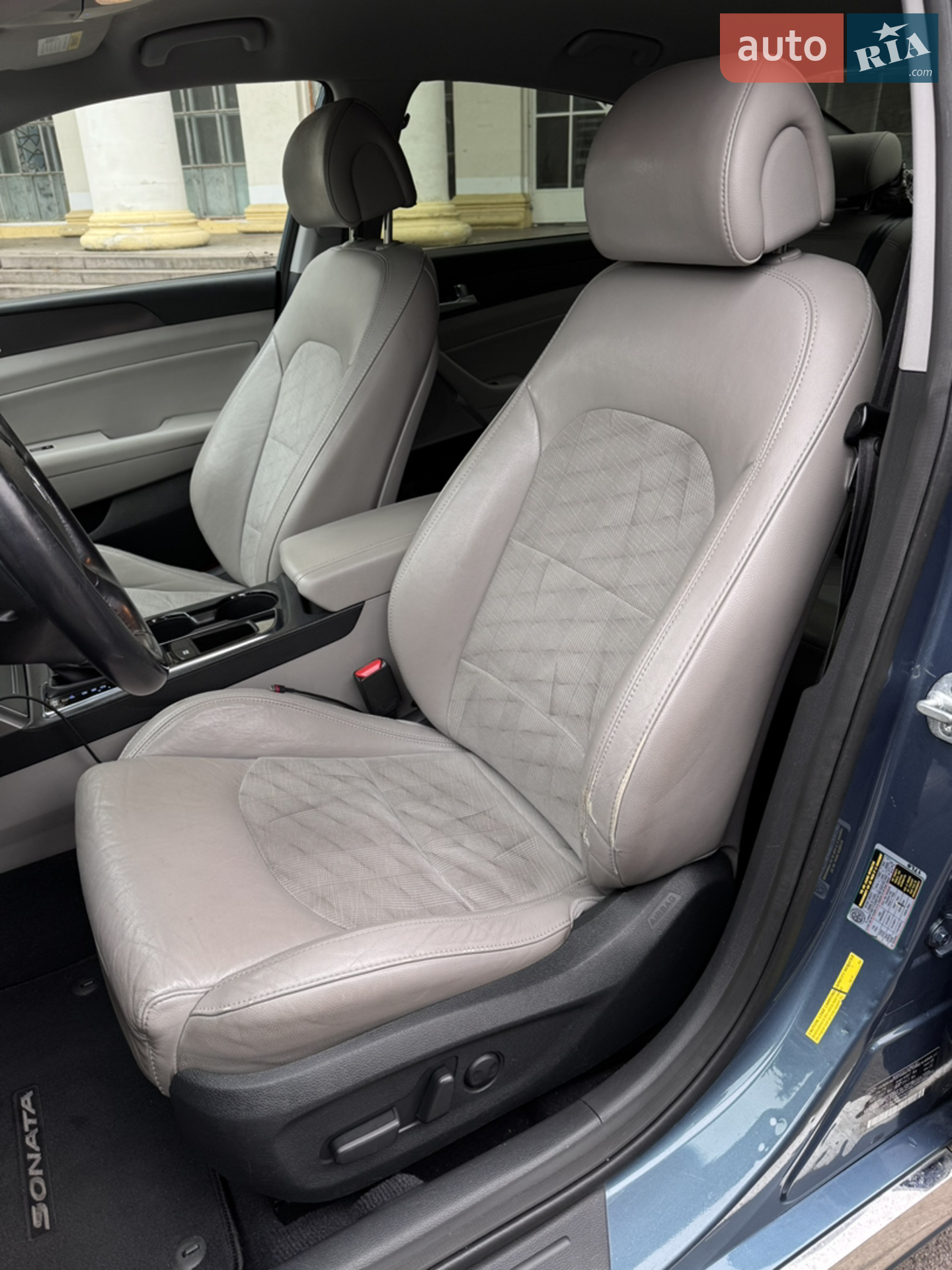 2014 Hyundai Sonata - мініатюра 31