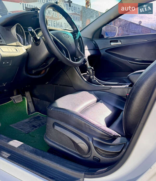 Седан Hyundai Sonata 2012 в Житомире