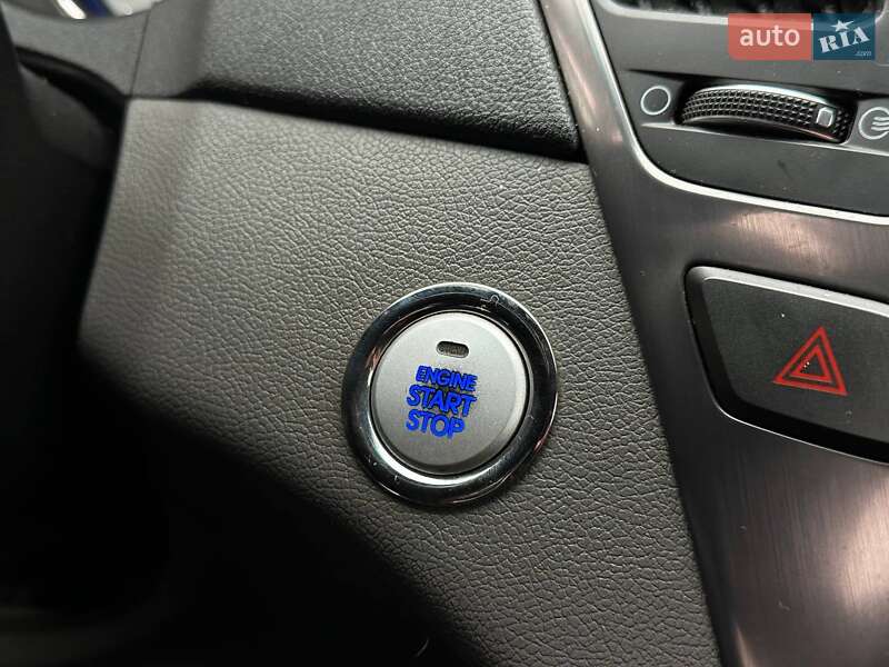 Седан Hyundai Sonata 2013 в Киеве