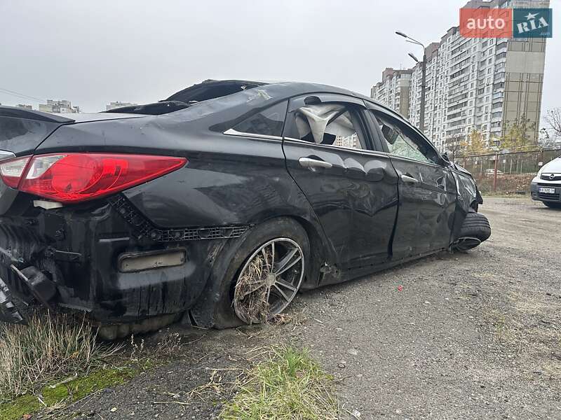 Седан Hyundai Sonata 2010 в Киеве фото 4 Седан Hyundai Sonata 2010 в Киеве