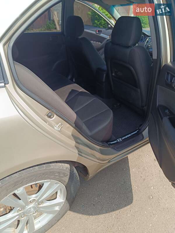 Седан Hyundai Sonata 2008 в Першотравенске фото 10 Седан Hyundai Sonata 2008 в Першотравенске