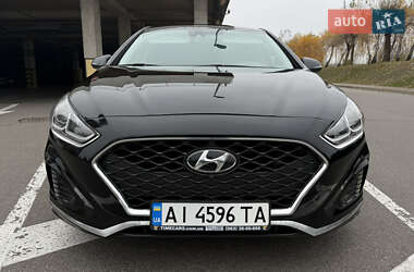 Седан Hyundai Sonata 2017 в Киеве