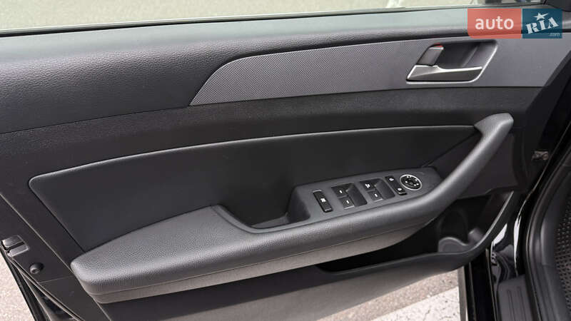 Седан Hyundai Sonata 2017 в Киеве фото 29 Седан Hyundai Sonata 2017 в Киеве