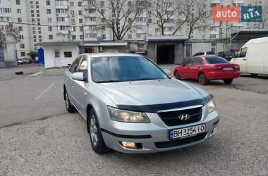 Седан Hyundai Sonata 2006 в Николаеве
