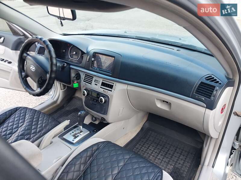 Седан Hyundai Sonata 2006 в Миколаєві