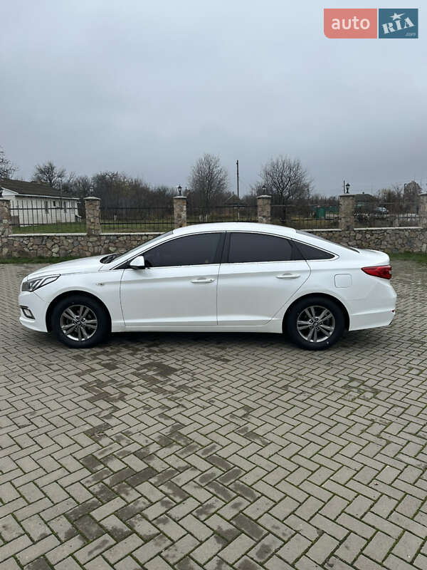 Седан Hyundai Sonata 2014 в Бахмаче