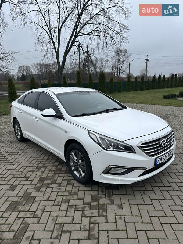 Седан Hyundai Sonata 2014 в Бахмаче